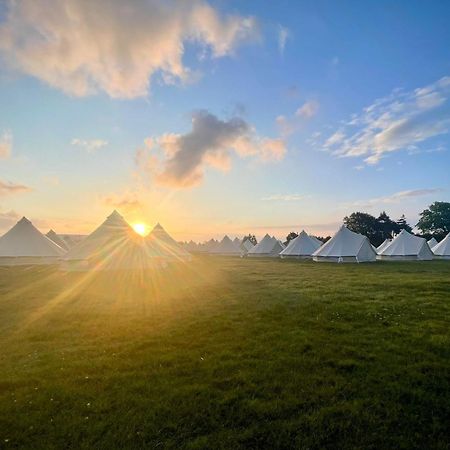 Nine Yards Bell Tents Castletown Exterior foto