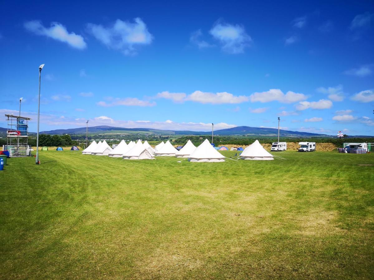 Nine Yards Bell Tents Castletown Exterior foto